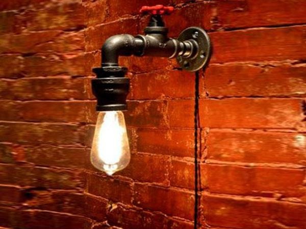 Бра лофт – настінний світильник з металу